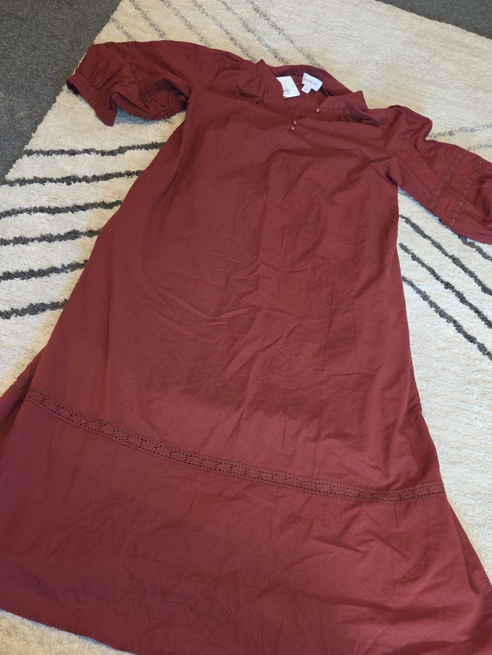 Evereve Maxi Dress with Puff Sleeves